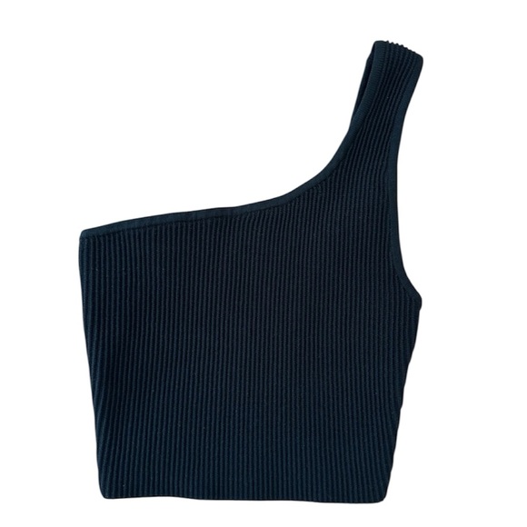 Aritzia - Babaton Sculpt Ribbed One Shoulder cropped Top - Picture 1 of 4